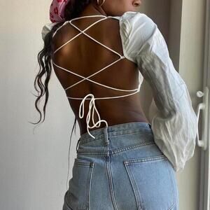 Princess Polly Violetta Long Sleeve Lace Up Crop Top White Size 6 Balloon Sleeve